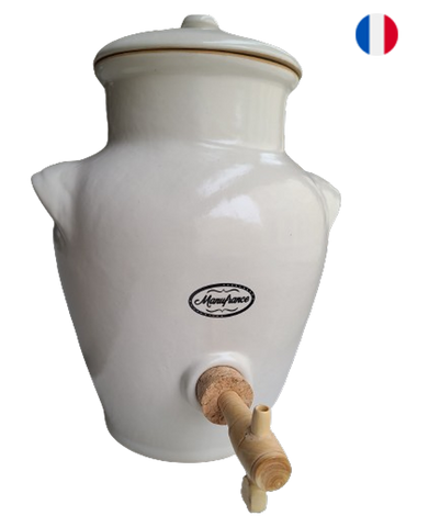 Manufrance white enamelled stoneware vinegar cruet - 3 litres